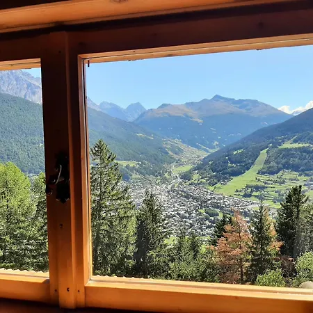 Mirage Hotel apartamentowy 3*