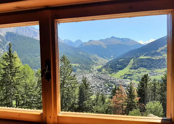 Mirage Hotel apartamentowy 3*