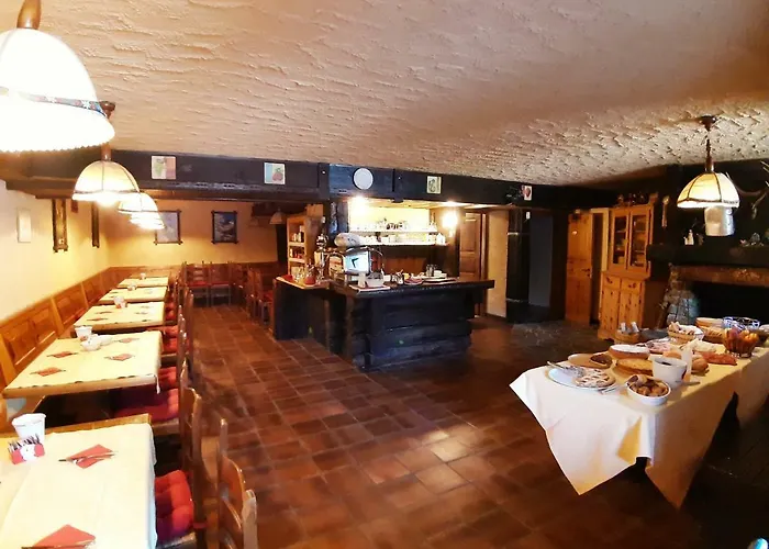 Mirage Hotel apartamentowy Oga